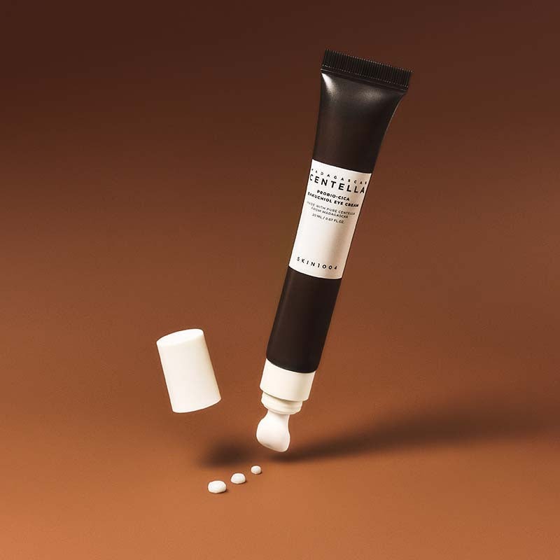 Madagascar Centella Probio-Cica Bakuchiol Eye Cream (Crème pour les yeux SKIN1004)