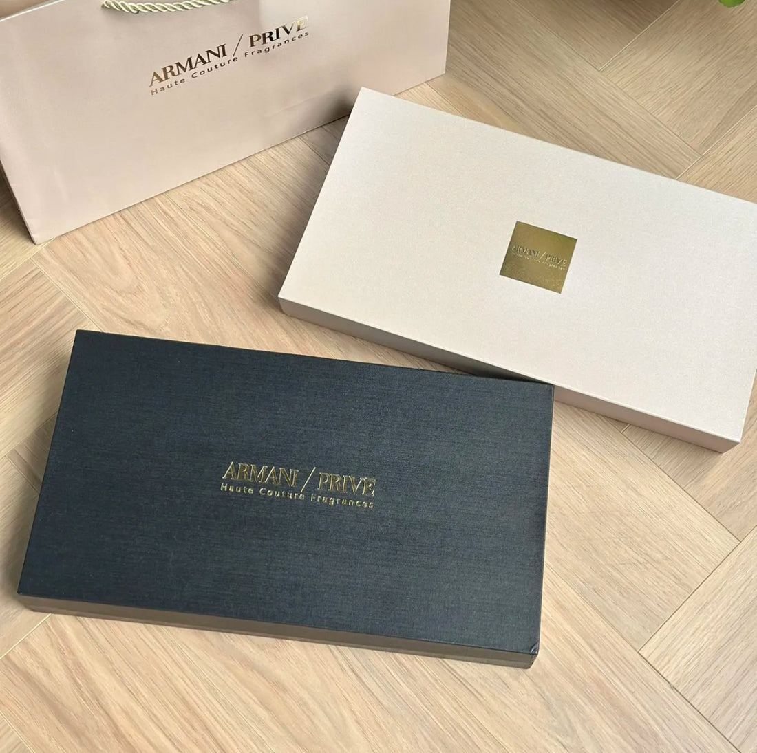 Giorgio Armani Prive Grand Set