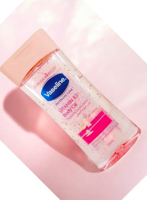 Vaseline Intensive Care Vitamin B3 Body Oil 200ml – Huile Corps Éclaircissante & Teint Uniforme