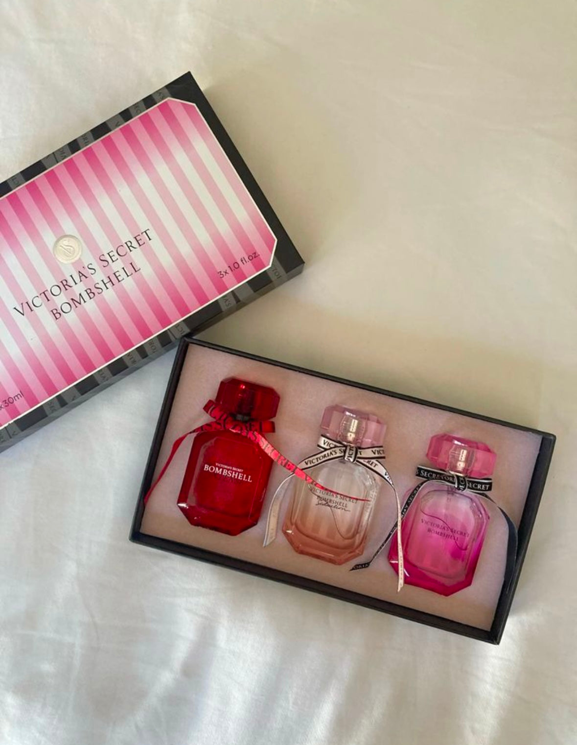 Victoria's Secret Bombshell Gift Pack(30*3)